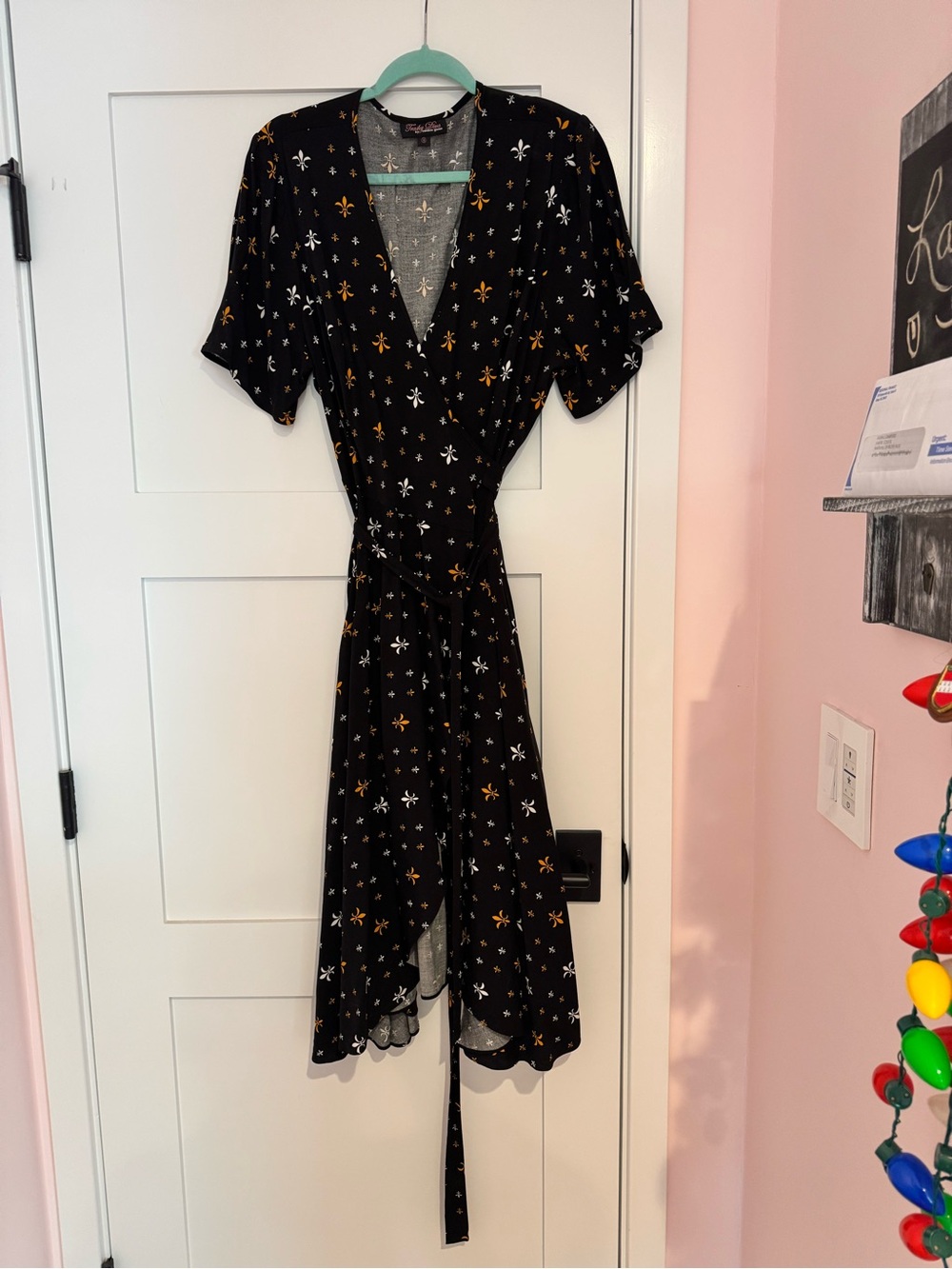 Trashy Diva Wrap Dress in Mini Fleur de Lis print- size 18